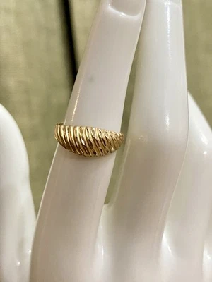 14k ring - Image 1 of 4