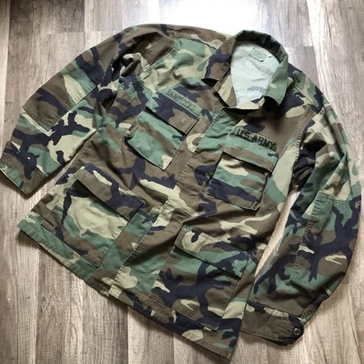 Vintage US Army Woodland Camo Combat Coat Medium Regular Name Tag: HENDRICKS - Image 1 of 4