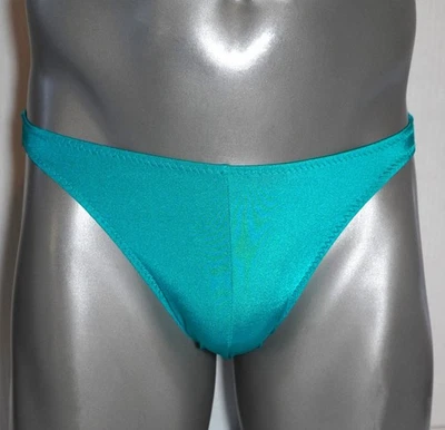 NUEVO BAÚLES POSANDO CULTURISTA HOMBRE MÚSCULO GRANDE Foto 1 de 4