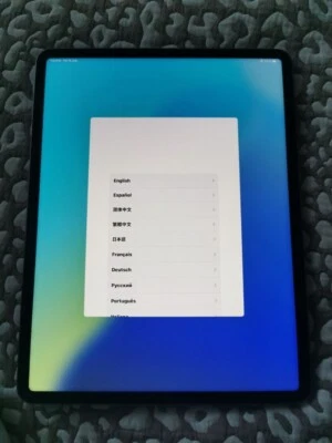 Apple iPad Pro 12.9-inch (6 th generation)  256 GB, Wi-Fi - Image 1 of 3