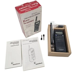 Radio Shack Pro 74 VHF/UHF/ Air / 800 MHz 100 Channel Race Scanner -K072407 - Picture 1 of 21