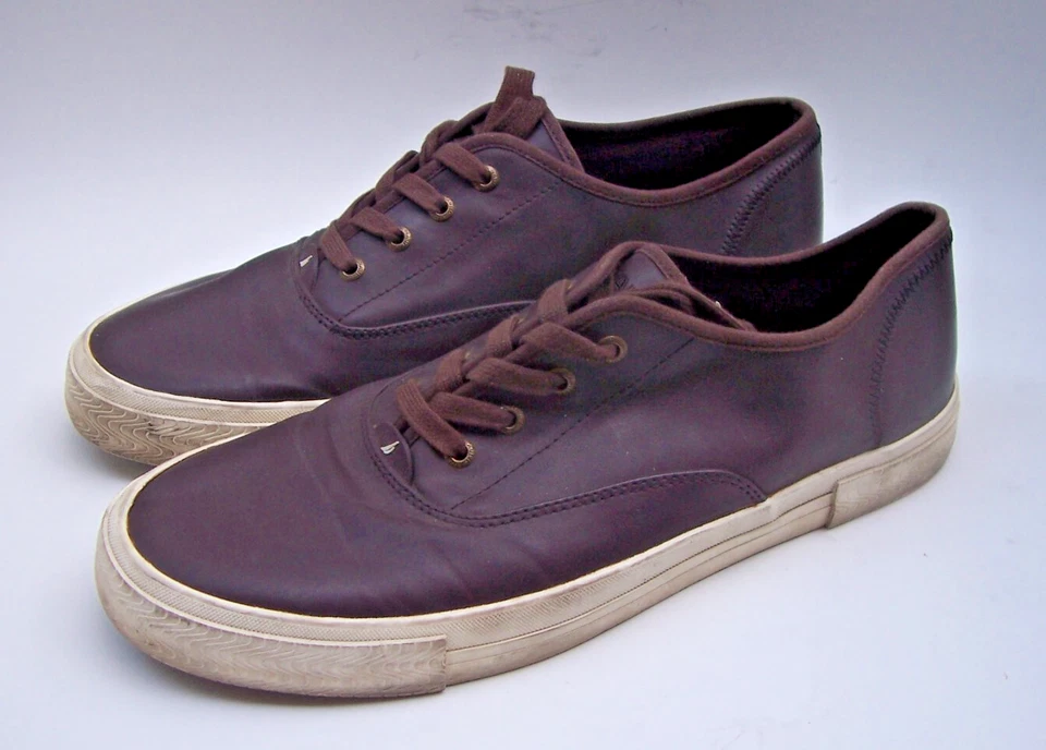 Zapatilla deportiva Nautica marrón con cordones para hombre de caña baja para barco y cubierta talla 13 Foto 1 de 4