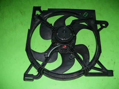 Ventilador de refrigeración por radiador Buick Riviera 97 lado derecho del pasajero Foto 1 de 3