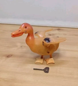 Vintage Antique Celluloid Clockwork Toy Duck With Flapping Wings - Made In Japan - Picture 1 of 11