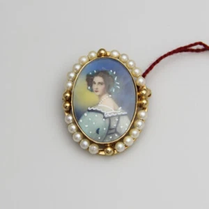 d769 14k Yellow Gold Lady Brooch - Picture 1 of 3