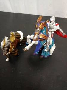papo knights and horses - Picture 1 of 5