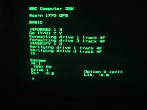 SAMSUNG SFD321B REWRITABLE 3.5" 720Kb LD FLOPPY DRIVE -BBC MICRO COMPUTER FORMAT - Photo 1/5