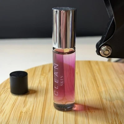 LIMPIO • PIEL • Fragancia Perfume Rollerball • 5 ml 0,17 fl oz • Mujer • Nuevo Foto 1 de 4