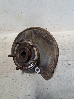 Husillo/nudillo delantero lado conductor izquierdo Patriot Sku #4198405 2014 Foto 1 de 4