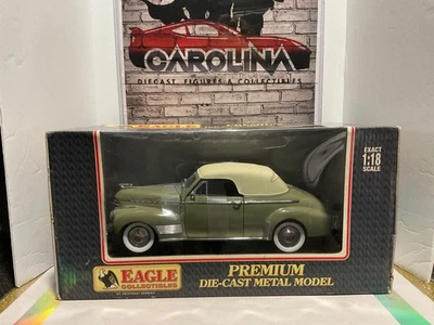 1/18 EAGLE COLLECTIBLES 1941 CHEVROLET DELUXE CONVERTIBLE WITH SOFT TOP - Image 1 of 3