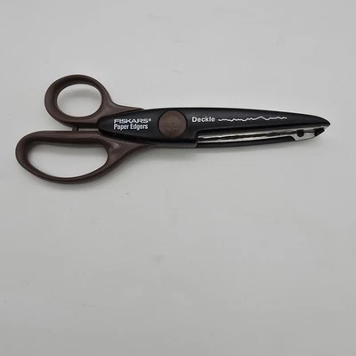 Fiskars Paper Edgers Crafting Scissors DECKLE Pattern Left/Right Hand Scrapbook - Image 1 of 4