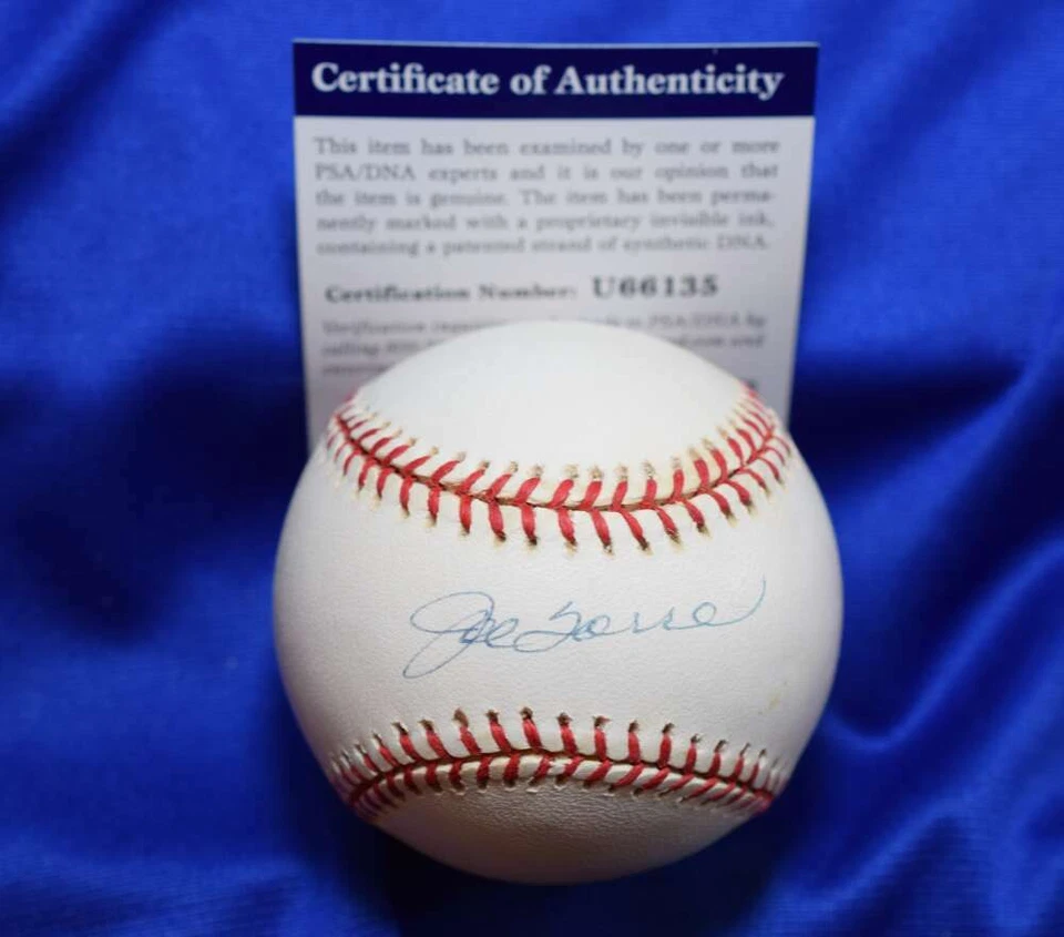 Joe Torre PSA DNA Coa Autograph 1998 World Series Signed Baseball - Image 1 of 2