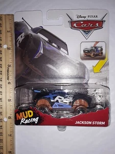 Disney Pixar Cars Mud Racing Jackson Storm mit kostenlosem Mystery Geschenk!!!! - Bild 1 von 2