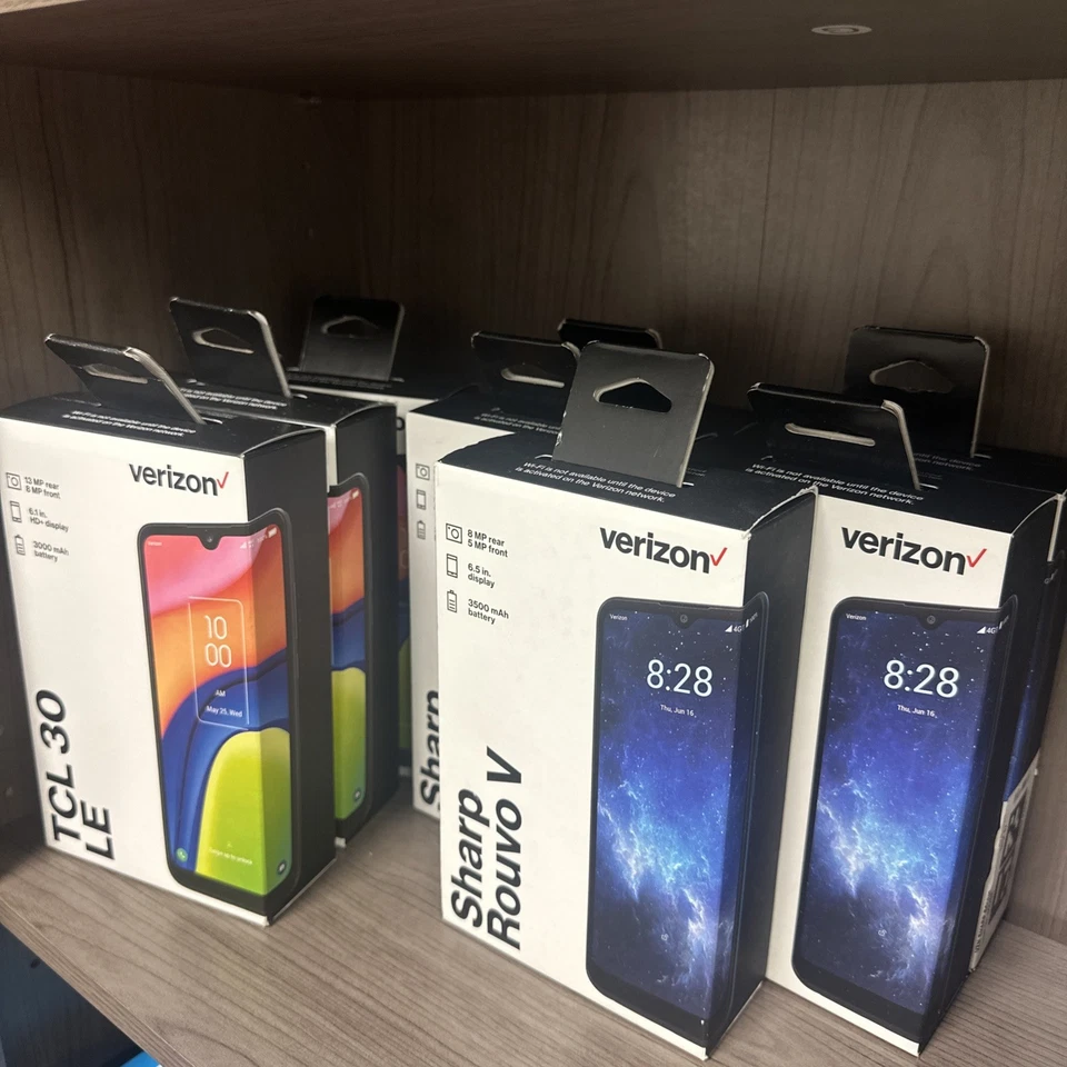 Lote de 5-Sharp Rouvo V y 3-TCL 30 LE Foto 1 de 1