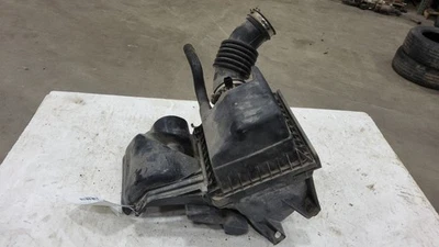 2010 Dodge Journey Air Cleaner - Image 1 of 4