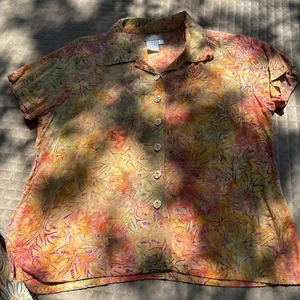 The Territory Ahead Women's SP Batik Camp Shirt Short Sleeve Button Front Rayon - Picture 1 of 6