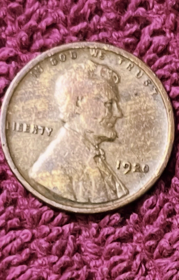 1920 Wheat Penny Error In Liberty - Image 1 of 1