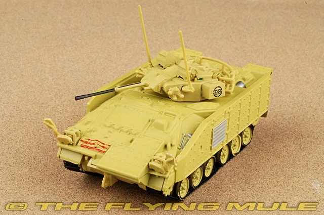 Amercom 1:72 MCV-80 Warrior British 7th Armoured Bgd - Image 1 of 4