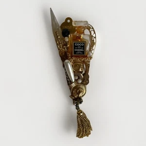 Coco Chanel mini bottle on a maximal art brooch 4 1/2" x 2" 😍 - Picture 1 of 6