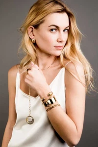 Dear Charlotte Horus Sun Necklace - Picture 1 of 5