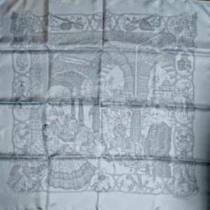 Hermes Scarf Splendeur Des Maharajas 90 cm Silk light blue Carre 35" r93 - Picture 1 of 4