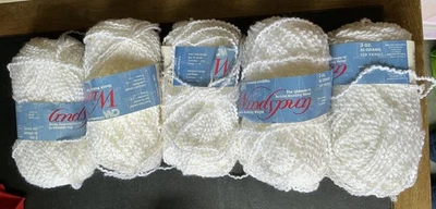 Lote de 5 madejas Columbia Minerva hilo hilado por el viento-ángel-blanco Nuevo de Lote Antiguo Foto 1 de 4