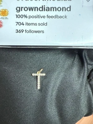 Name Letter Customise Pendant with Lab Grown Diamond 14 KT Gold - Image 1 of 4