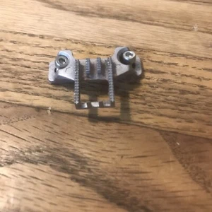 Brother JX2517 Replacement OEM Original Part Feed Dog - Picture 1 of 1