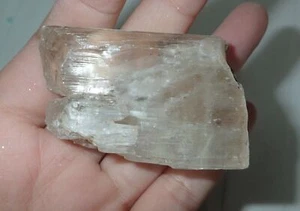 Large Spodumene Kunzite Hiddenite Triphane Crystal 415.5 Carat 60x35x19 mm - Picture 1 of 3
