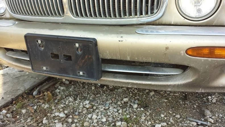 PARAGOLPES PARRILLA INFERIOR CROMADA JAGUAR XJ8 XJR VANDEN PLAS 1998 99 02 2003 HNC6881AB Foto 1 de 1