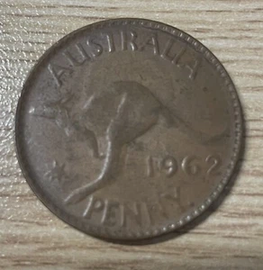 1962 Y. Australian Penny Error Coin (#31) - Picture 1 of 2