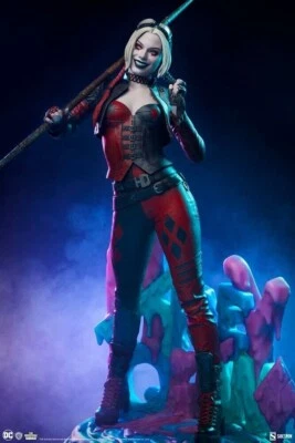 SIDESHOW COLECCIONABLES HARLEY QUINN FORMATO PREMIUM 500 HECHO EN TODO EL MUNDO AGOTADO Foto 1 de 4