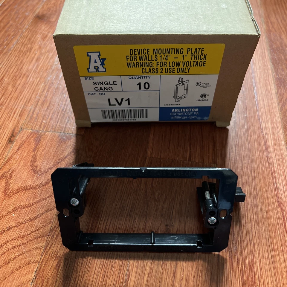 Placa de montaje de dispositivo Arlington LV1 de una sola banda de bajo voltaje clase 2 (lote de 10) Foto 1 de 4