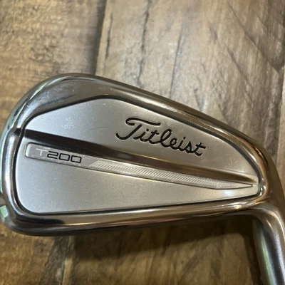 Titleist 2023 T200 Forged 5 Iron UST Mamiya Recoil 460 F3 Regular Flex Graphite - Image 1 of 4