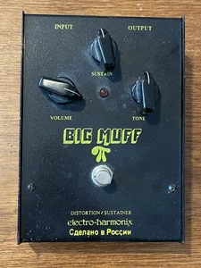 Electro-Harmonix EHX Black Russian Big Muff Pi Vintage Fuzz Guitar Effects Pedal - Picture 1 of 4