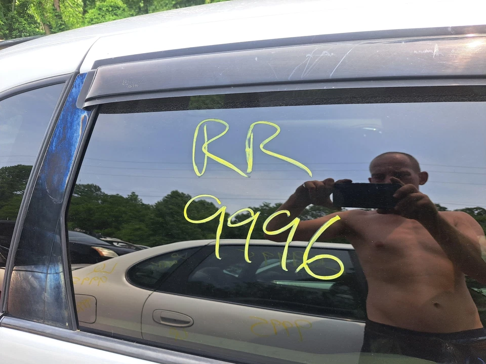 Rear Door Glass/window CHRYSLER PT CRUISER Right 01 02 03 04 05 06 07 08 09 10 - Imagem 1 de 1