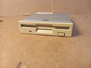 Panasonic JU-257A607P Internal Floppy Disk Drive FDD 3,5" 1,44 MB - Picture 1 of 11