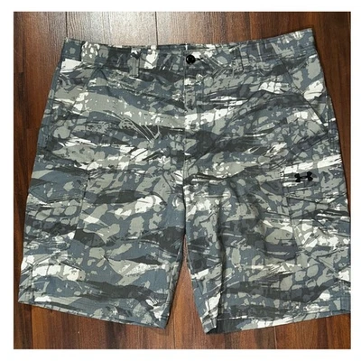 Pantalones Cortos de Carga Under Armour Para Hombres Camuflados Calce Suelto HeatGear Talla 42 Foto 1 de 4