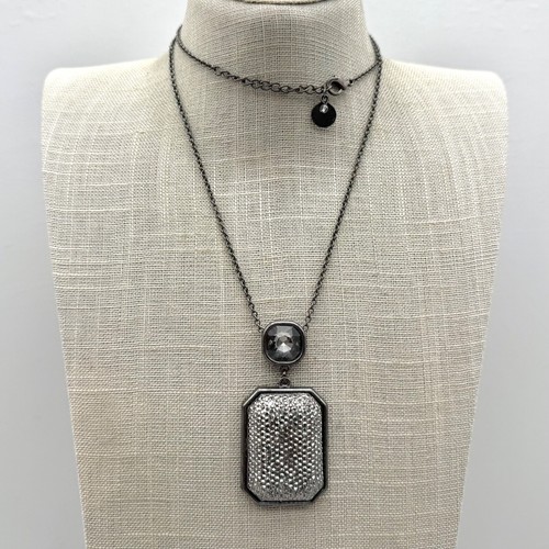 VETEMENTS Collana Dana Buchman catena canna di fucile nera ciondolo metallizzato minimalista moderna