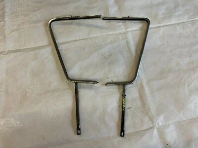 Par externo surround moldura cromada para janela de ventilação Cadillac 1951-1961? - Imagem 1 de 4