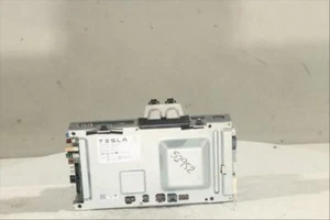 1566786S1C boîtier pour TESLA MODEL 3 17 BASICO 10052952007428 - Picture 1 of 9