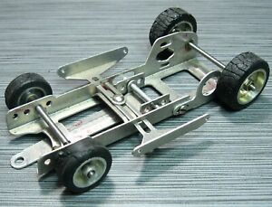 SLOT CAR Solid CHAMPION of CHAMBLEE Aluminum CHASSIS with Wheels VINTAGE 1/24