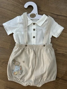 Peter rabbit baby boys Tshirt and dungaree shorts outfit set 6-9 months Tu new - Picture 1 of 6