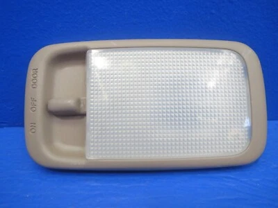 Toyota 4runner 2000 luz domo superior lámpara con tornillos, bombilla. TAN. OEM. B30 Foto 1 de 4