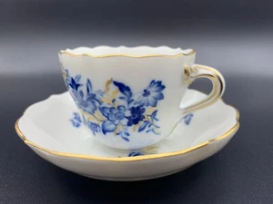 Antique MEISSEN Demitasse Set Coffee Cup & Saucer Blue & White Gilt Porcelain - Picture 1 of 15