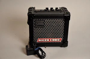 Roland Micro Cube Portable Guitar Amplifier - Picture 1 of 3