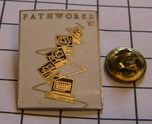 DEC DIGITAL EQUIPMENT CORPORATION PATHWORKS INTEROPERATION COMPUTER vintage pin - Photo 1/2