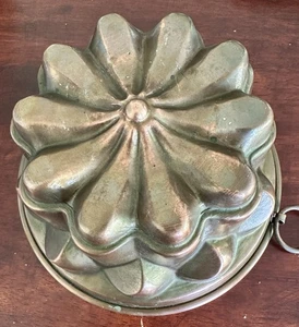 Vintage KUPFERFORM; Zinn gefüttert; Made in Italy; 9,0" T x 4,0" T; 1,3 Pfund; Pre-own - Bild 1 von 5