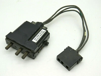 Adaptador de tamaño de conector Union macho enchufe a hembra 2P y GFC 736A 15A-250V 20A-125V Foto 1 de 4
