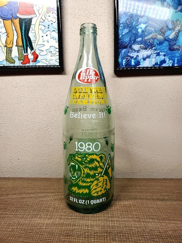 Vintage 32oz 1980-1981 Dr Pepper Baylor University Commemorative Glass Bottle Cover